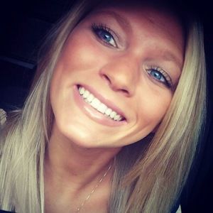 Meet your Posher, Makayla